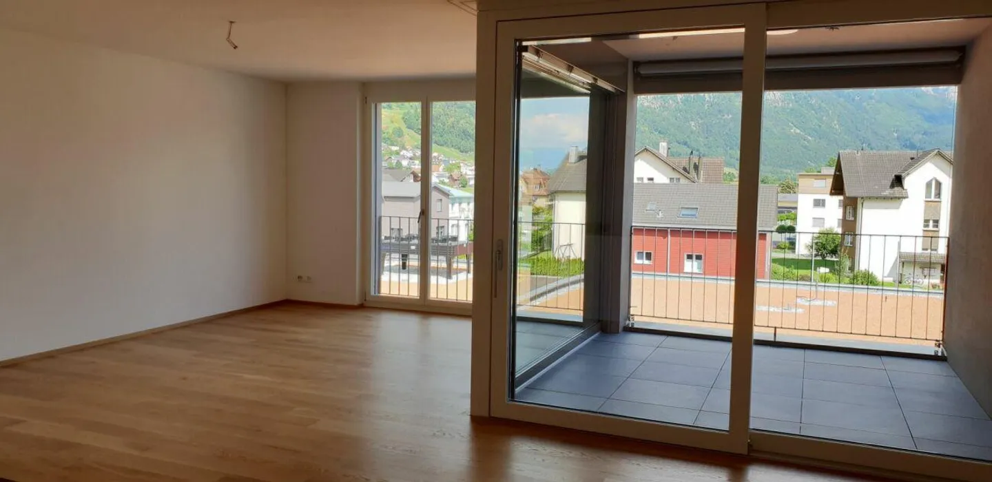 Moderne Wohnung in Walenstadt - Foto 2 von 8