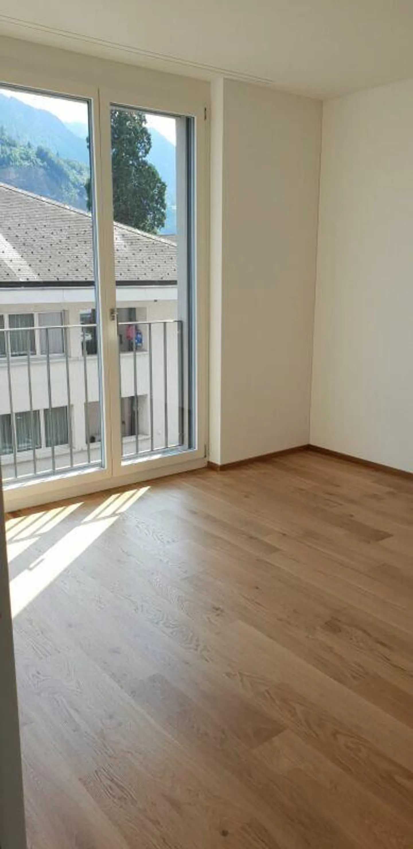 Moderne Wohnung in Walenstadt - Foto 3 von 8