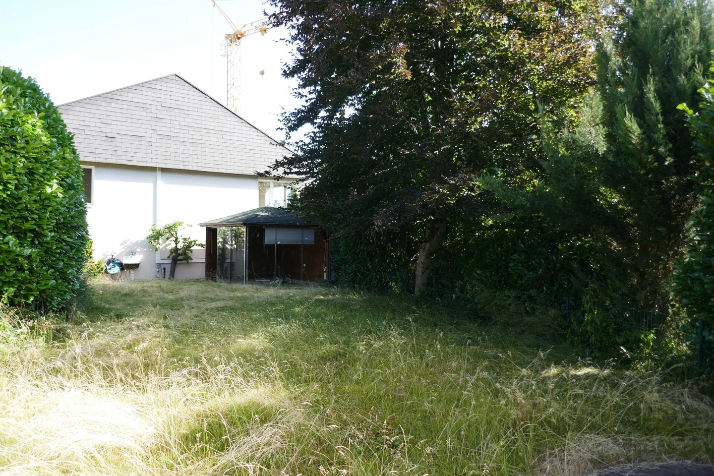Single-family house with large garage and garden in Flüh - Photo 3 of 13