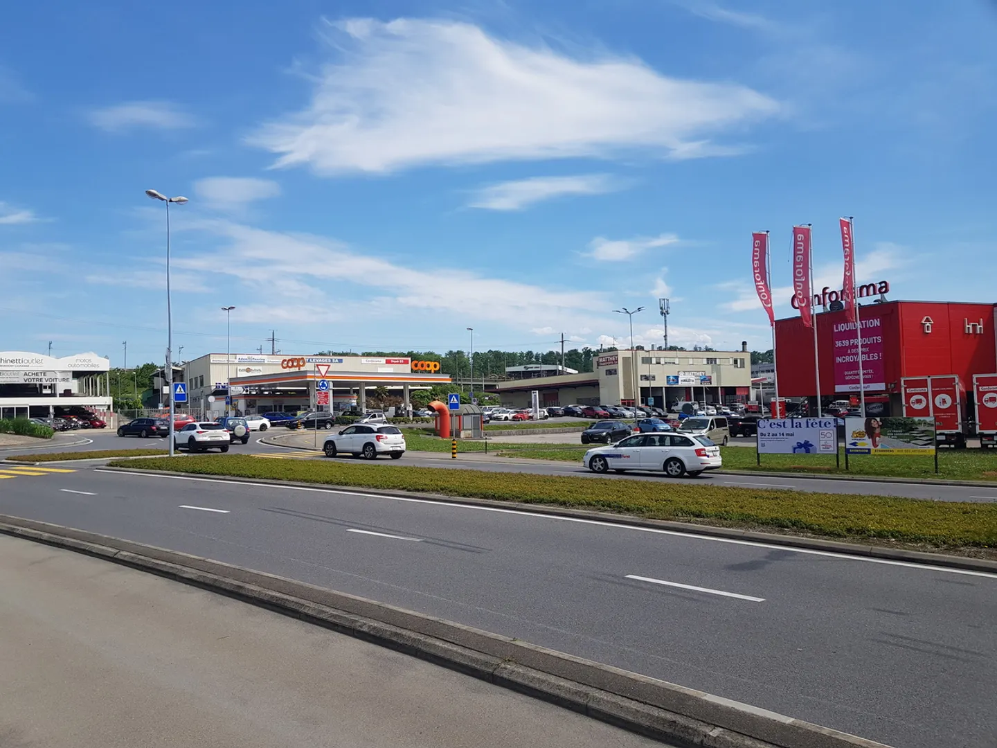 69 m² office space for rent – 2nd floor, strategic location - Photo 1 of 6