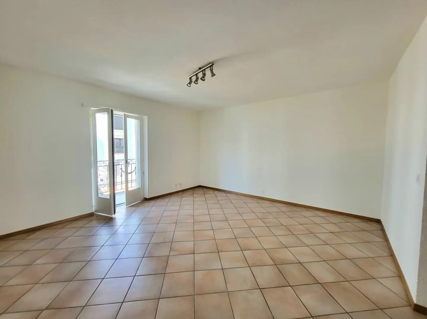 Appartement de 3.5 pièces au coeur de Bulle - Photo 5 sur 7