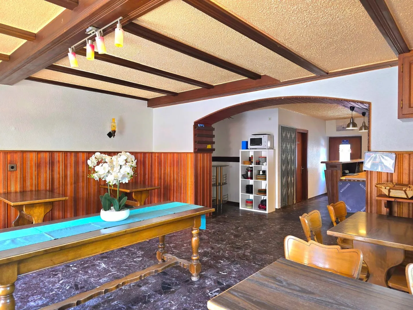 3.5 Room Apartment and Commercial Space with Potential for Conversion into a Duplex in Euseigne - Photo 17 of 27