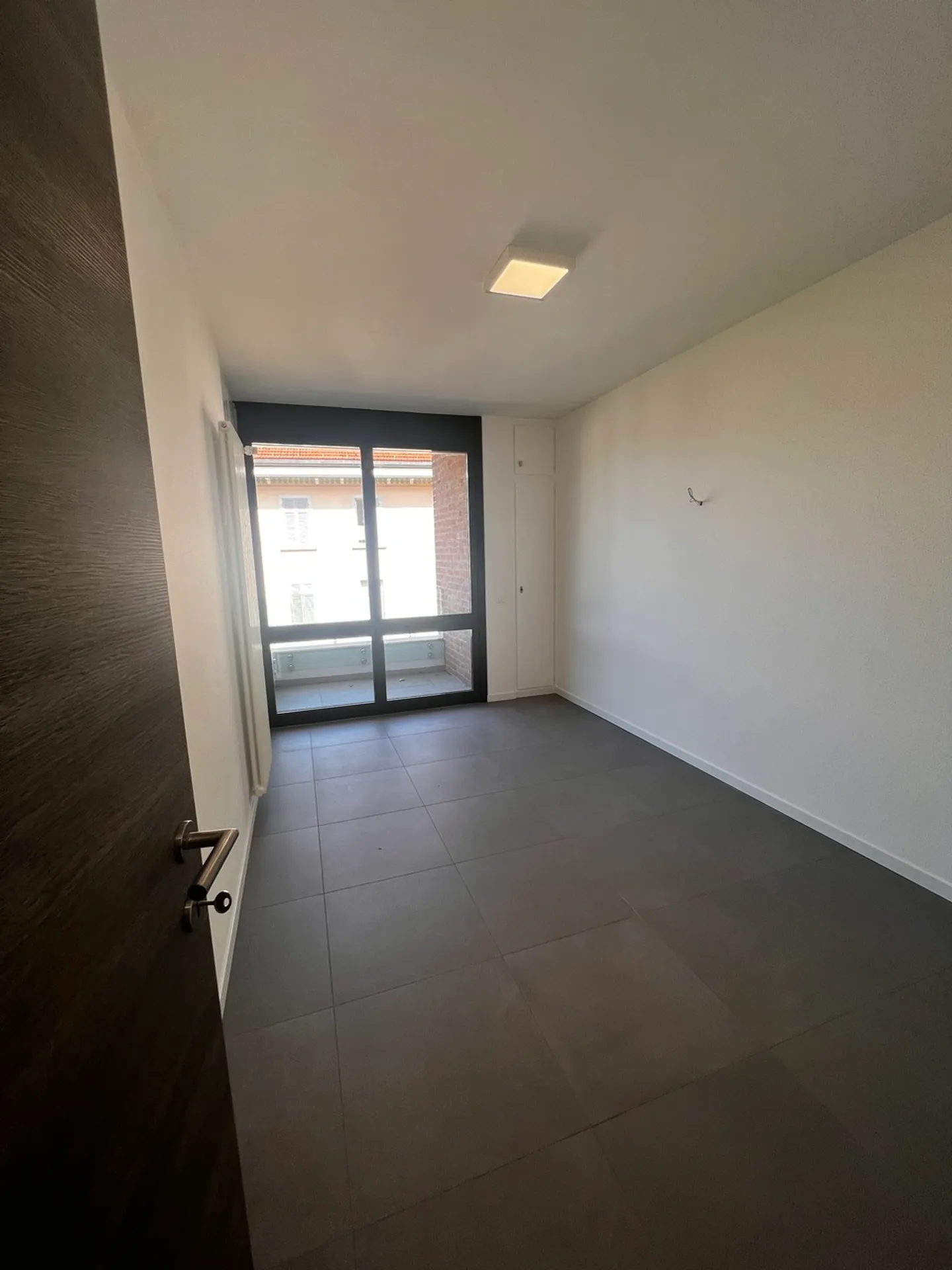 Appartement 5.5 pièces à louer dans un bâtiment récemment rénové - Photo 7 sur 13