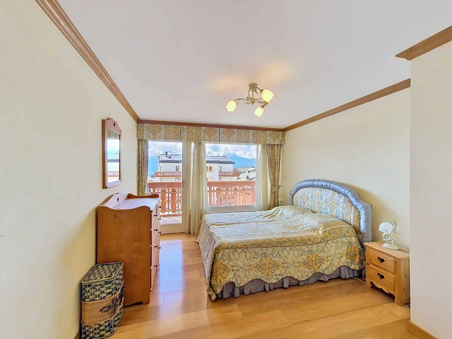 Geräumige 7.5 Zimmerwohnung - Foto 9 von 10