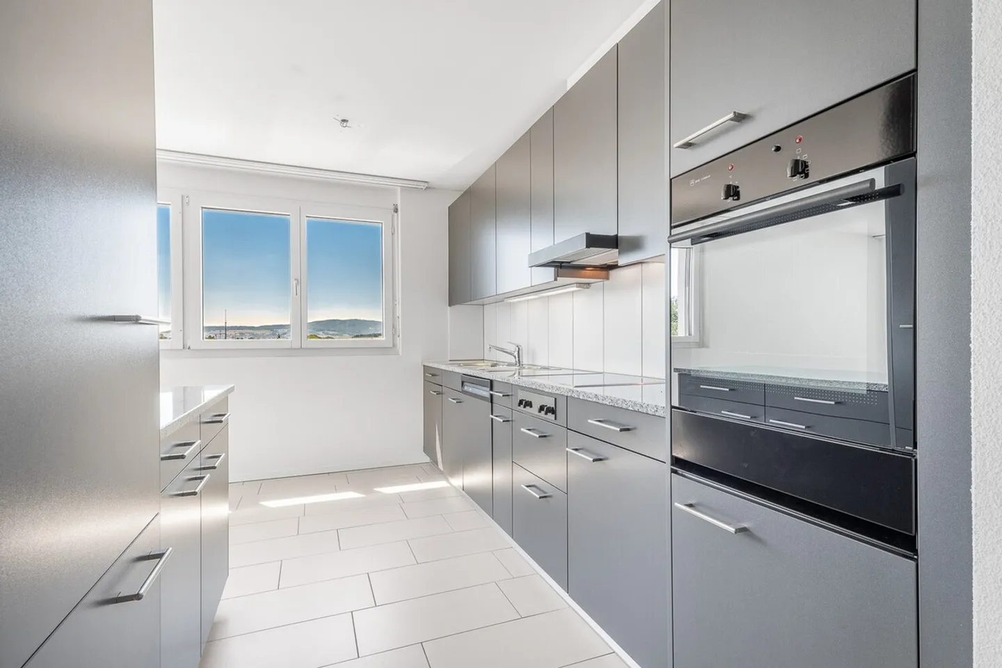 Traumhafte Attika-Wohnung mit Terrasse - Foto 6 von 13