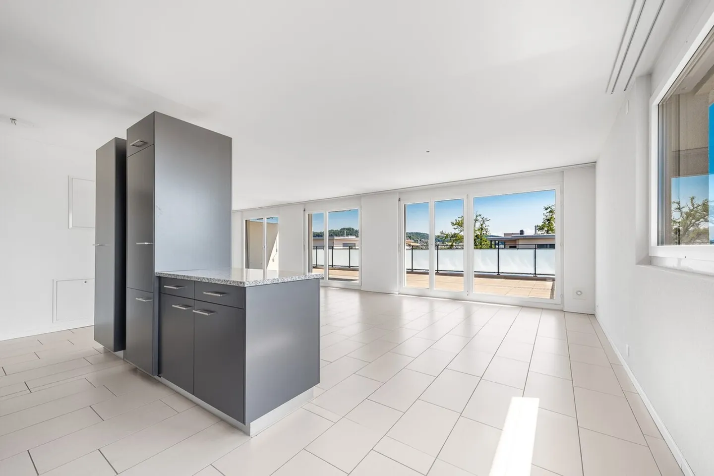 Traumhafte Attika-Wohnung mit Terrasse - Foto 9 von 13