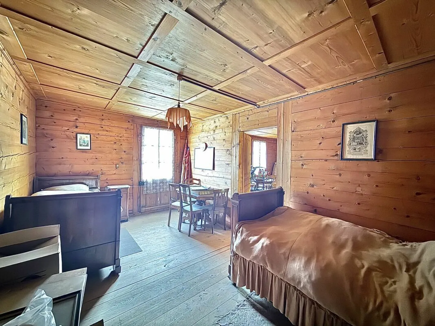 Chalet avec potentiel de rénovation - Photo 15 sur 16