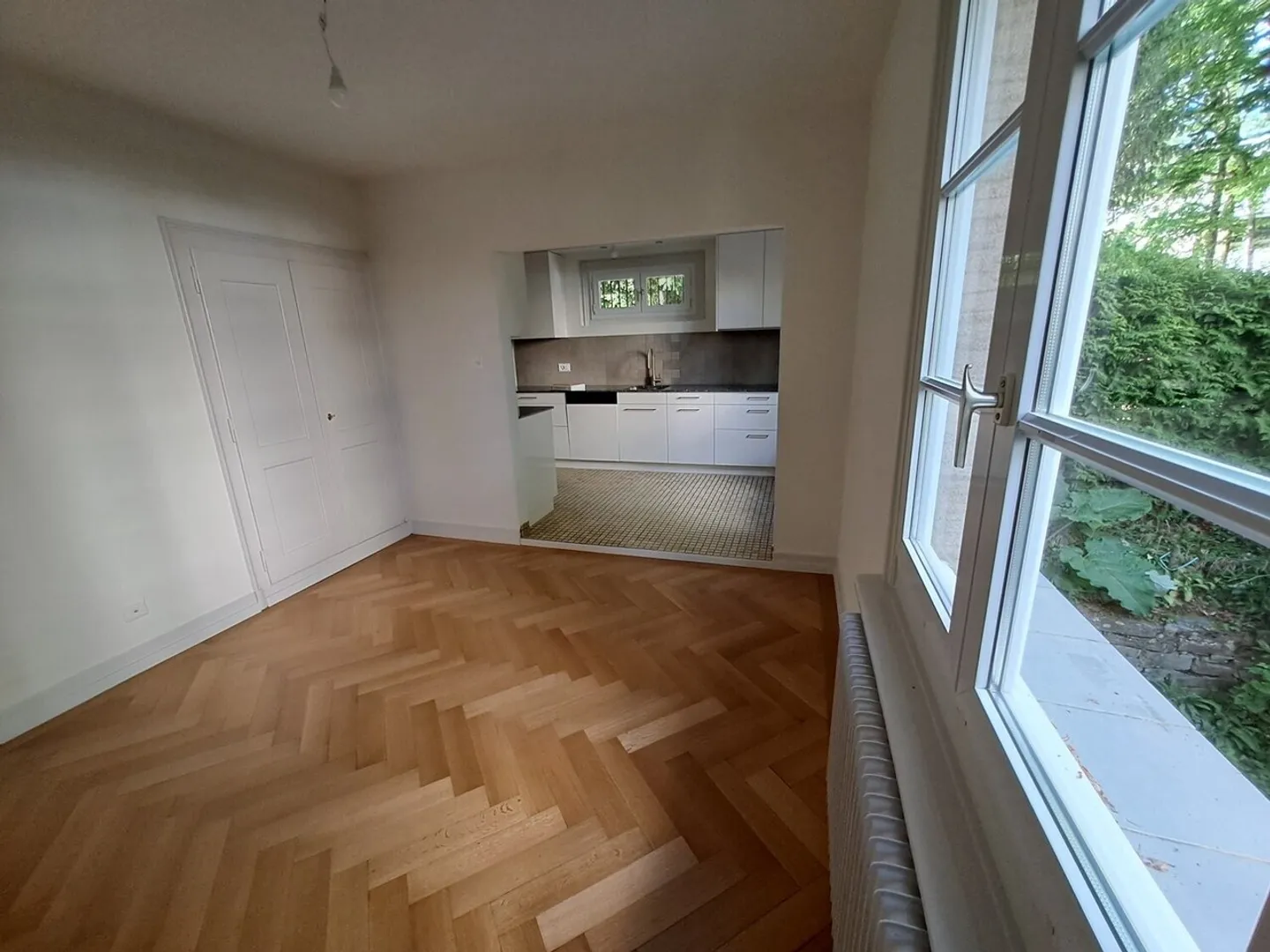 EINE SCHÖNE WOHNUNG IN EINEM GEBÄUDE MIT 3 EINHEITEN - Foto 13 von 13