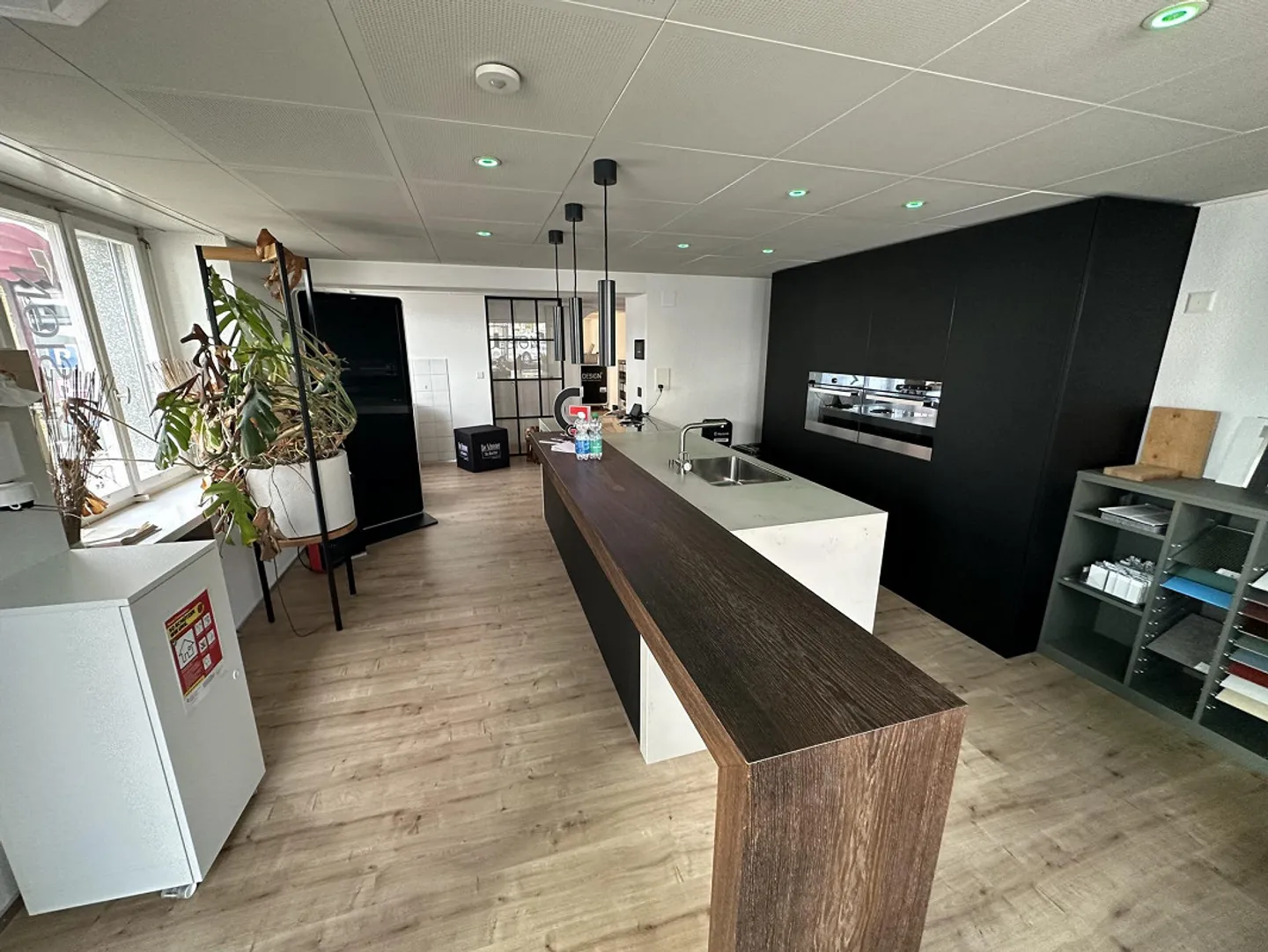 Retail Space Städtli Sursee 65 m2, 1400.- - Photo 2 of 6