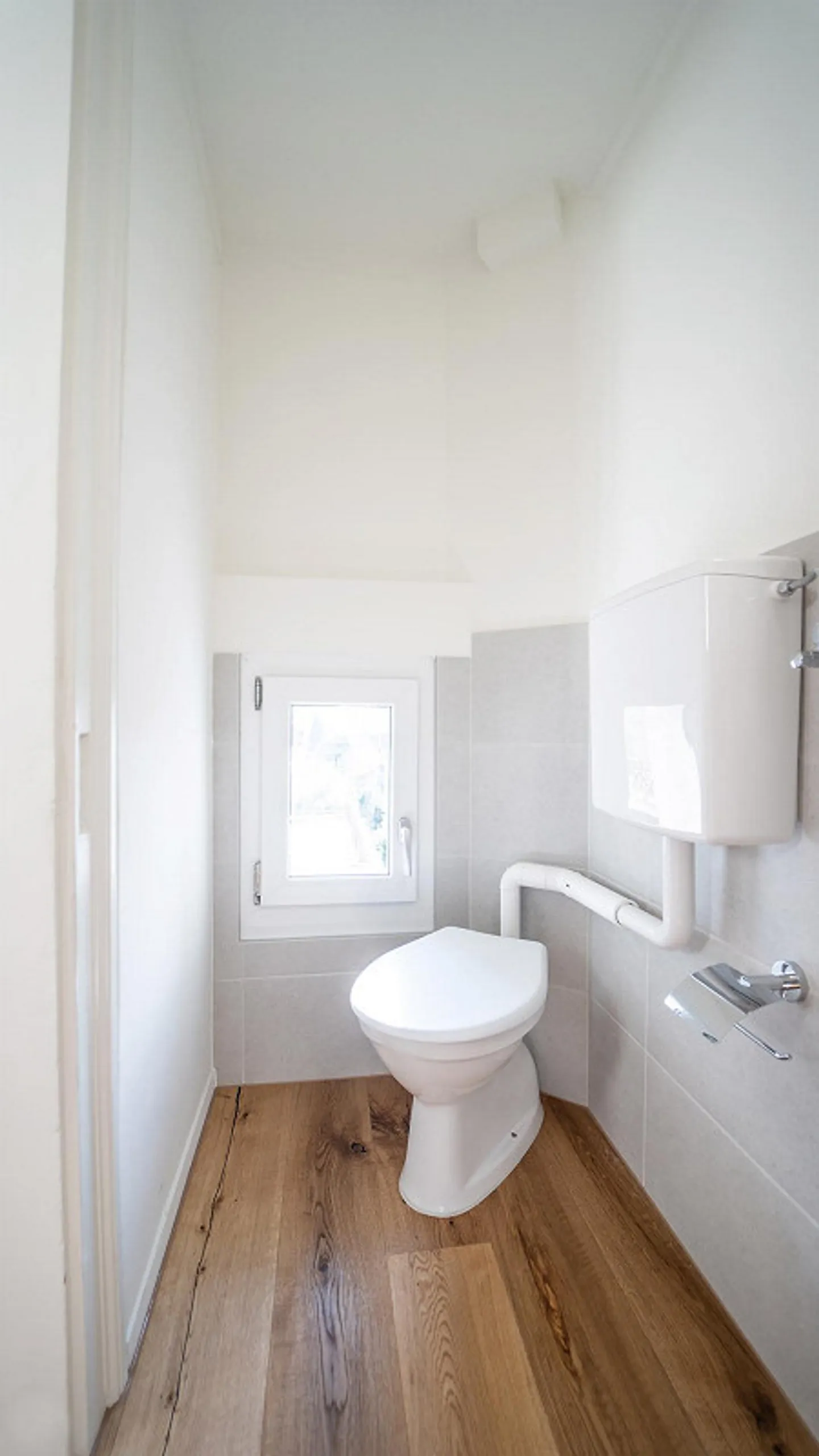 Large 110m2 Loft Apartment in Former Carpentry - Photo 5 of 7