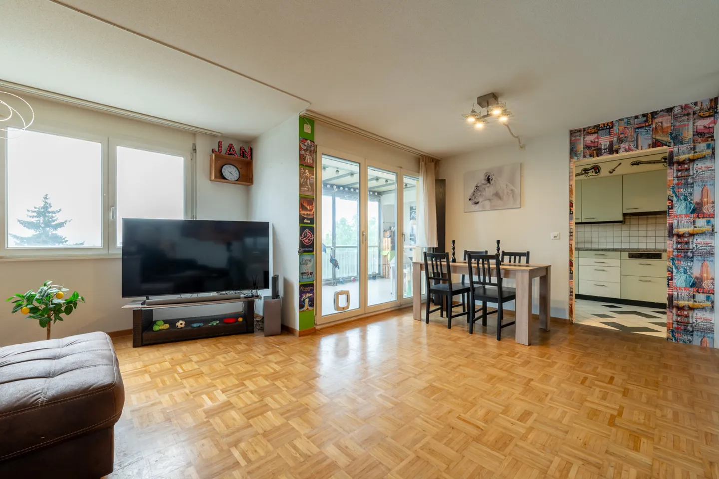 Charming Apartment with Alpine View - Photo 3 of 12