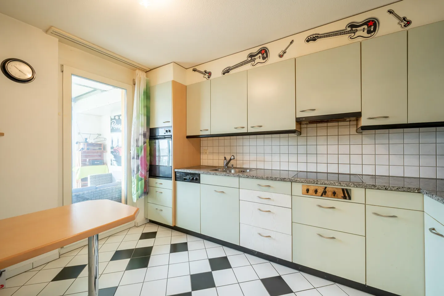 Charming Apartment with Alpine View - Photo 5 of 12