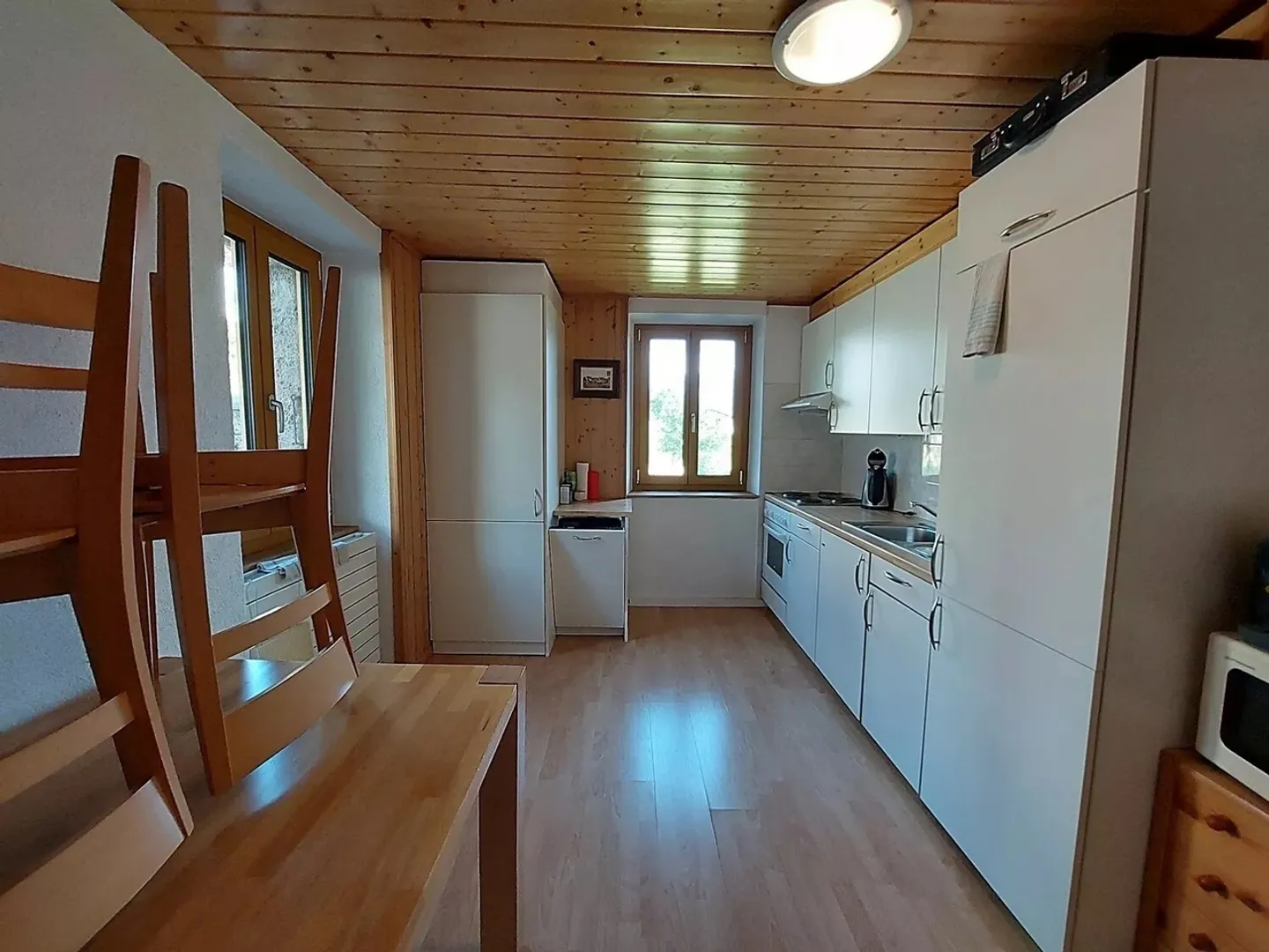 FOR RENT – charming 3.5-room fully furnished apartment! - Photo 5 of 11