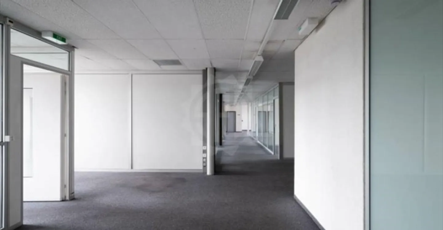 «Bureau» - Photo 6 sur 7