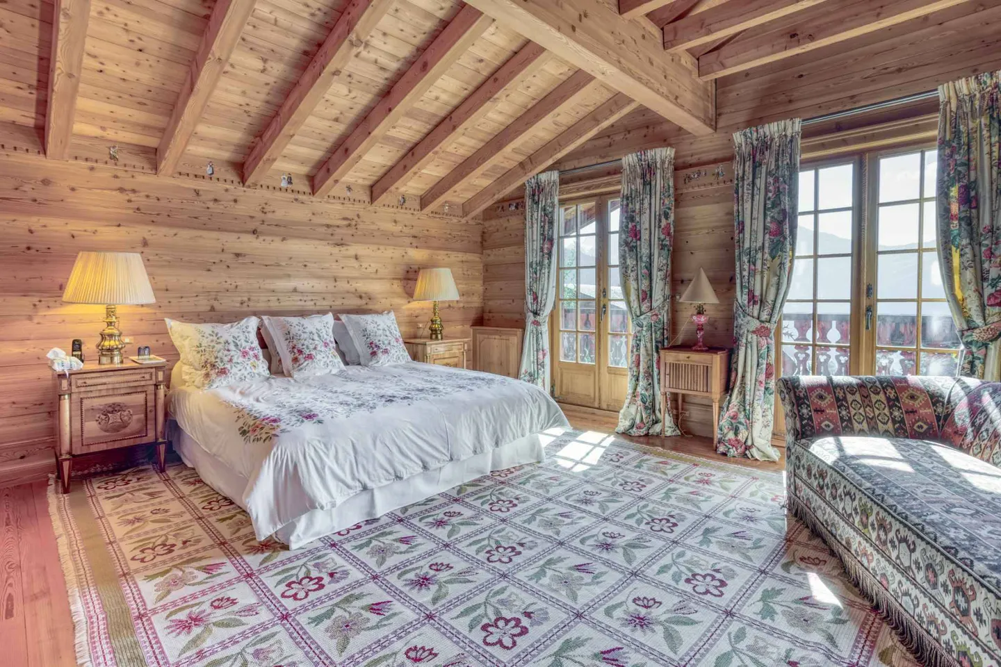 MAGNIFICO CHALET A ESSERTS 6 CAMERE - Foto 5 di 13