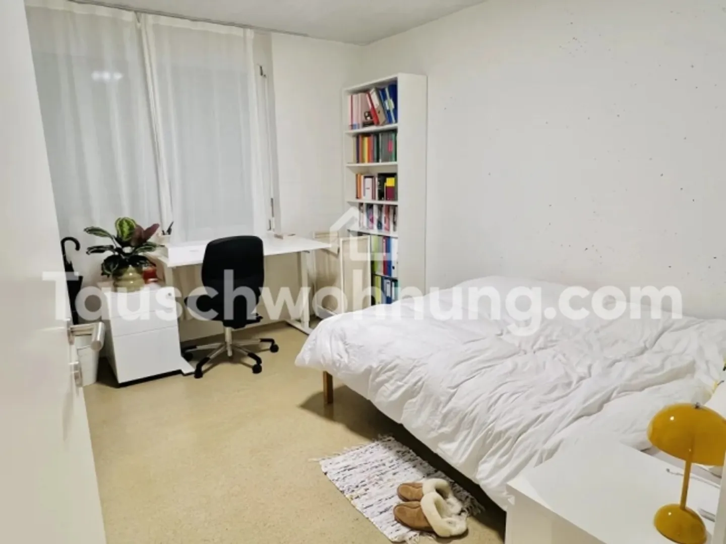 Appartamento di scambio moderno con 4 stanze nel distretto 12 in una posizione tranquilla e verde - Foto 6 di 9
