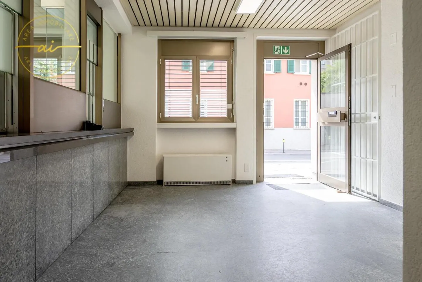 SINGLE-FAMILY HOUSE WITH ATTACHED COMMERCIAL SPACE - Photo 11 of 13