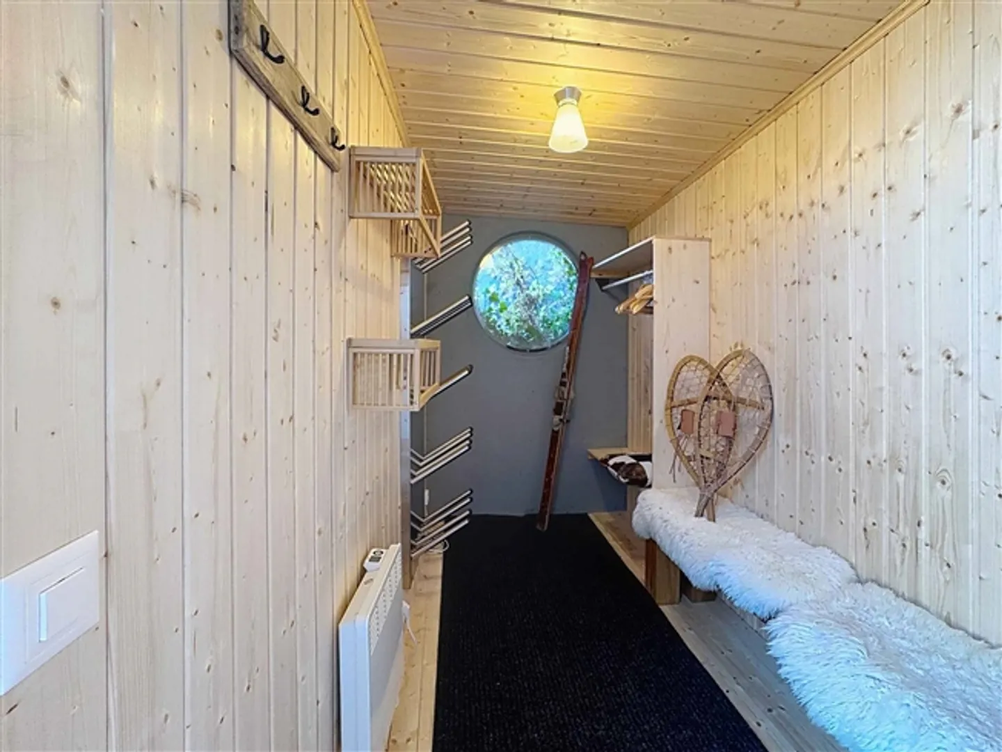 «Ein geräumiges und gemütliches Chalet im Herzen von Anzère» - Foto 12 von 13