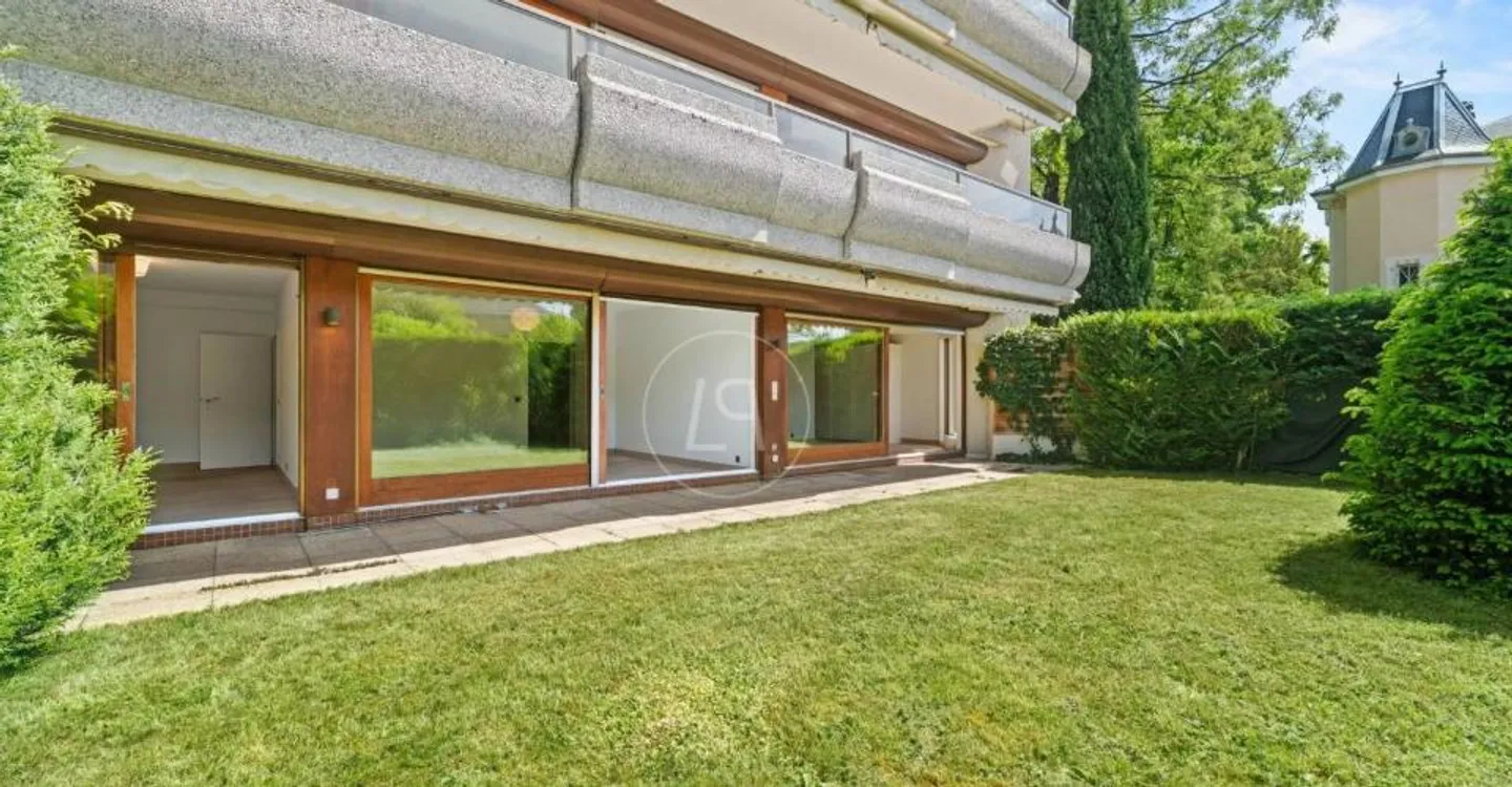 Superbe Duplex avec Piscine - Photo 10 sur 13