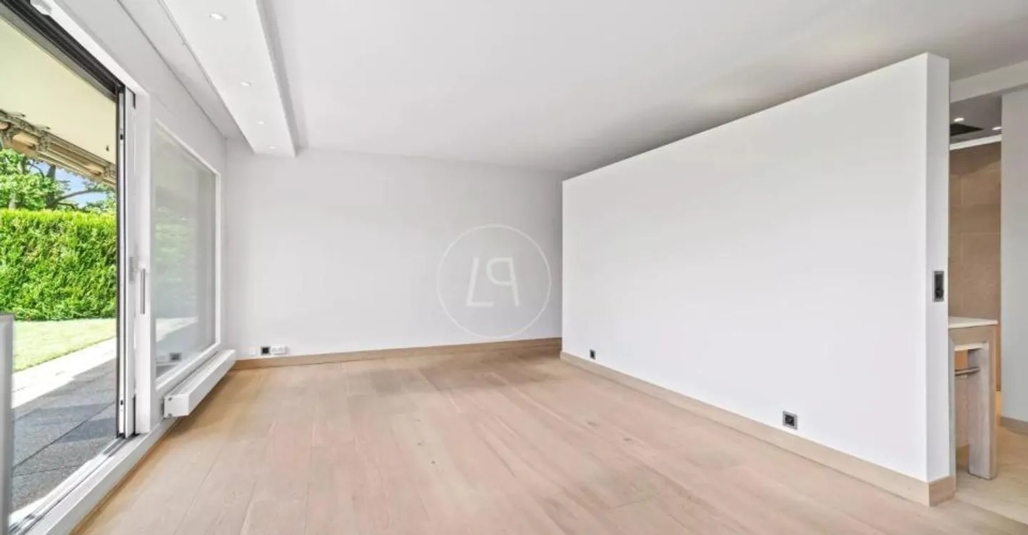 Superbe Duplex avec Piscine - Photo 12 sur 13