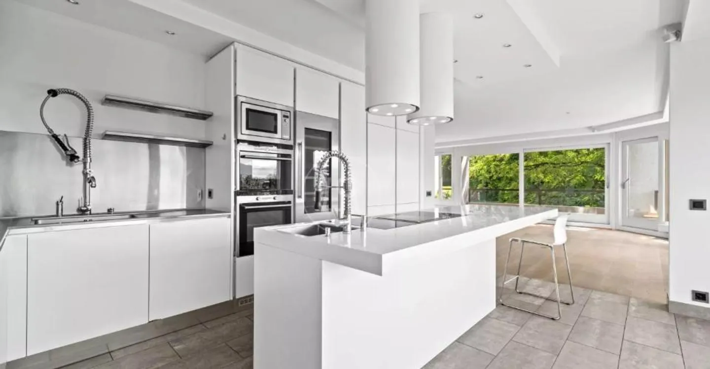 Superbe Duplex avec Piscine - Photo 6 sur 13
