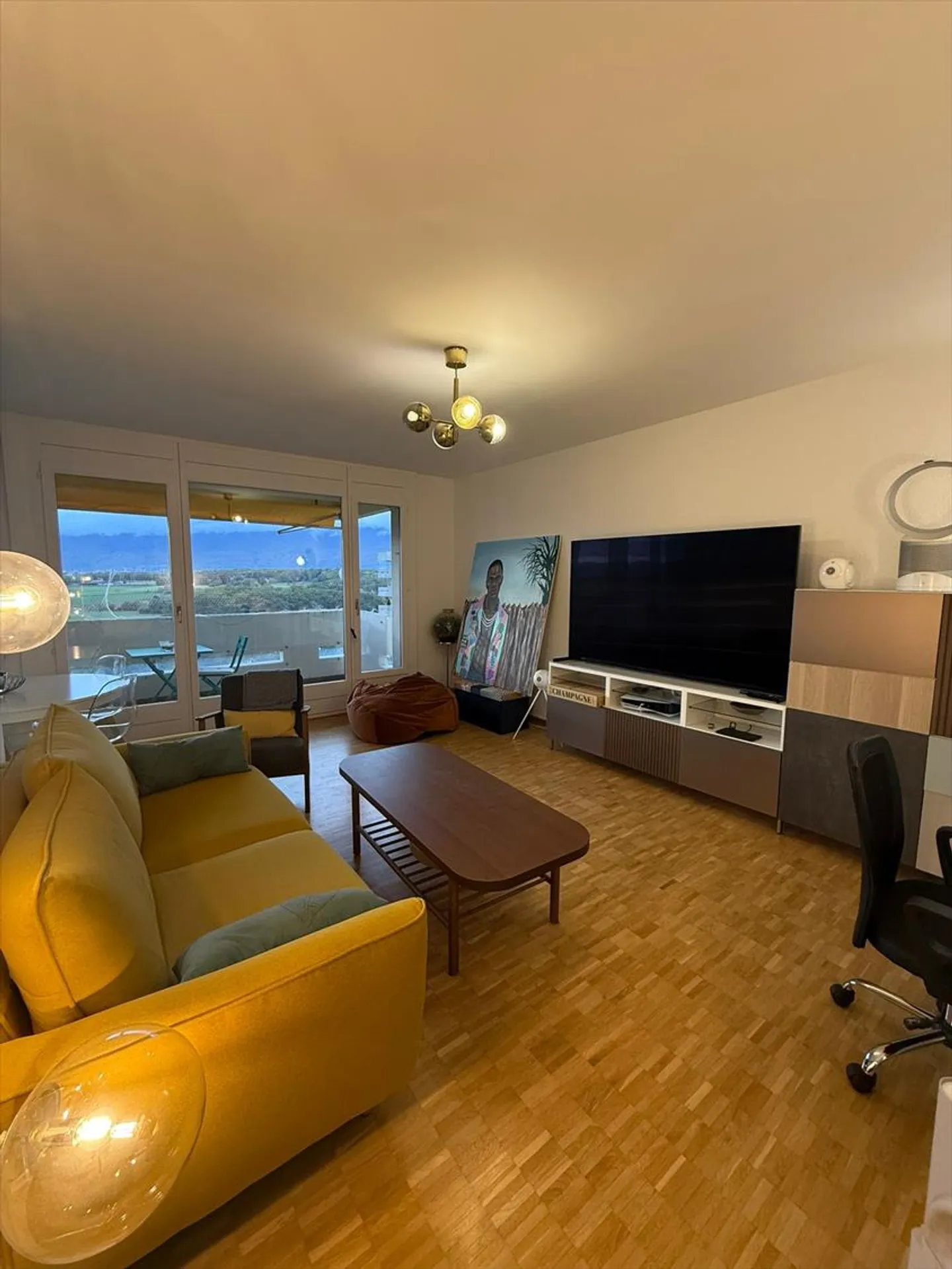 4-room apartment - Photo 1 of 7