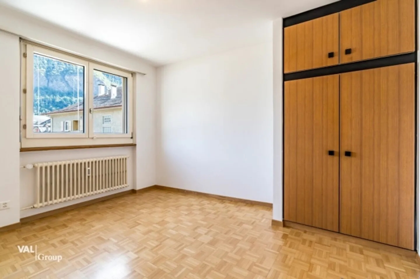 Charmante 4.5-Zimmer-Wohnung im Herzen von Visp - ab 1. November 2025 - Foto 9 di 16