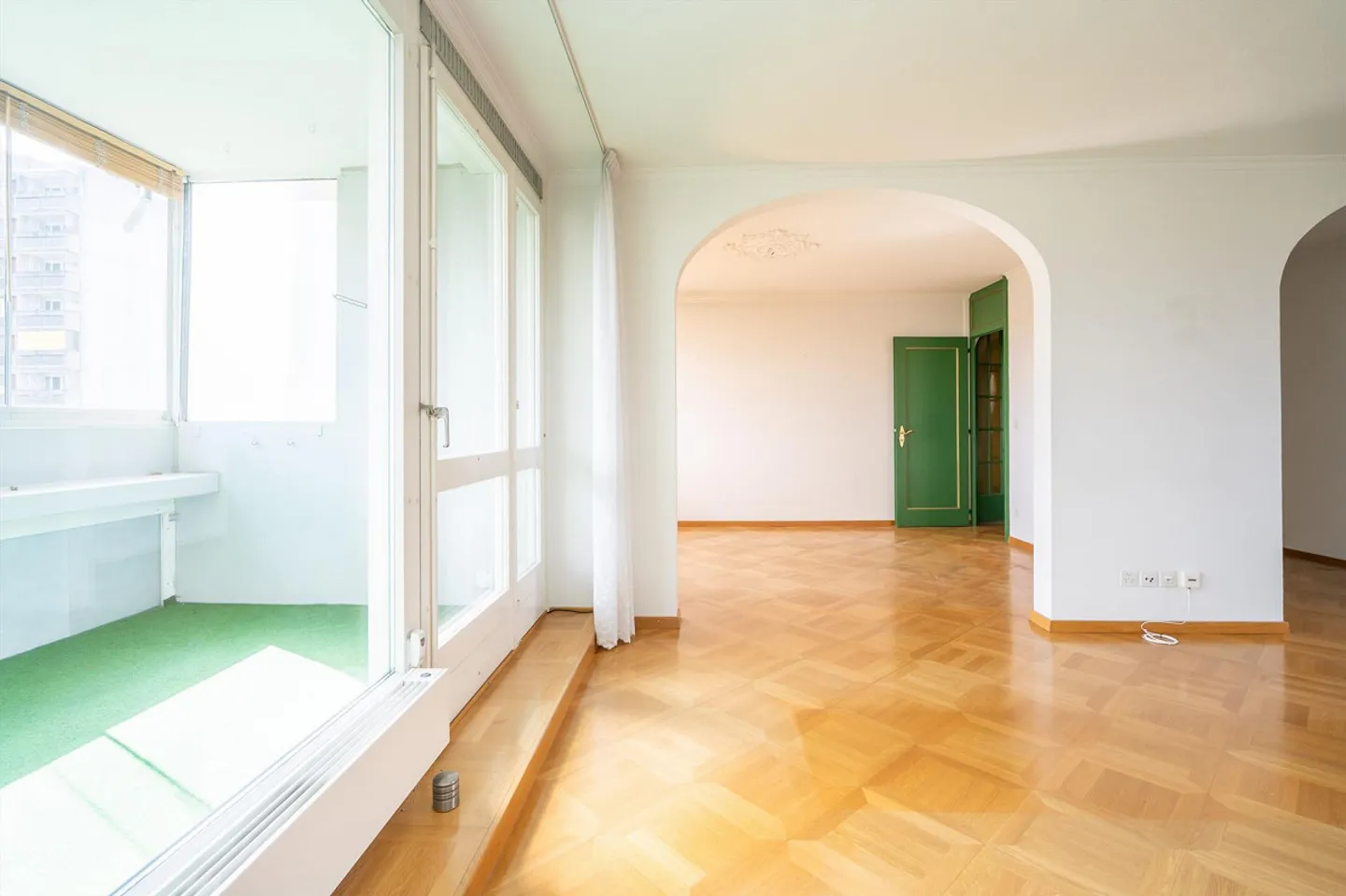 LIVING WITH A VIEW IN BERN - Photo 1 of 13