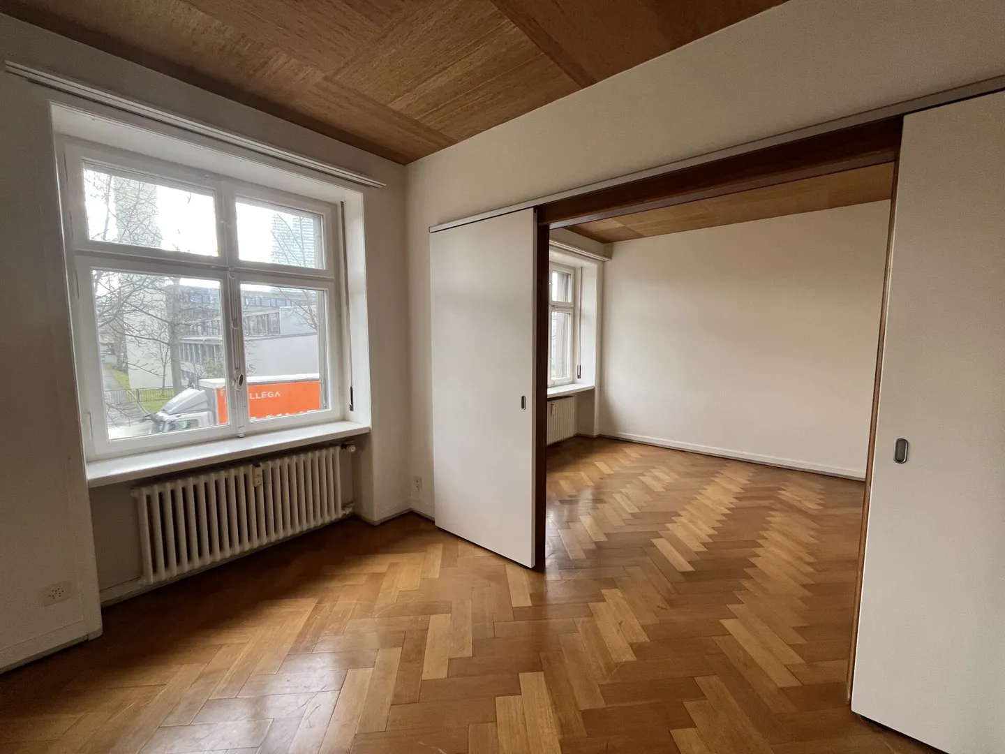 4-room apartment on the 1st floor - Photo 2 of 7