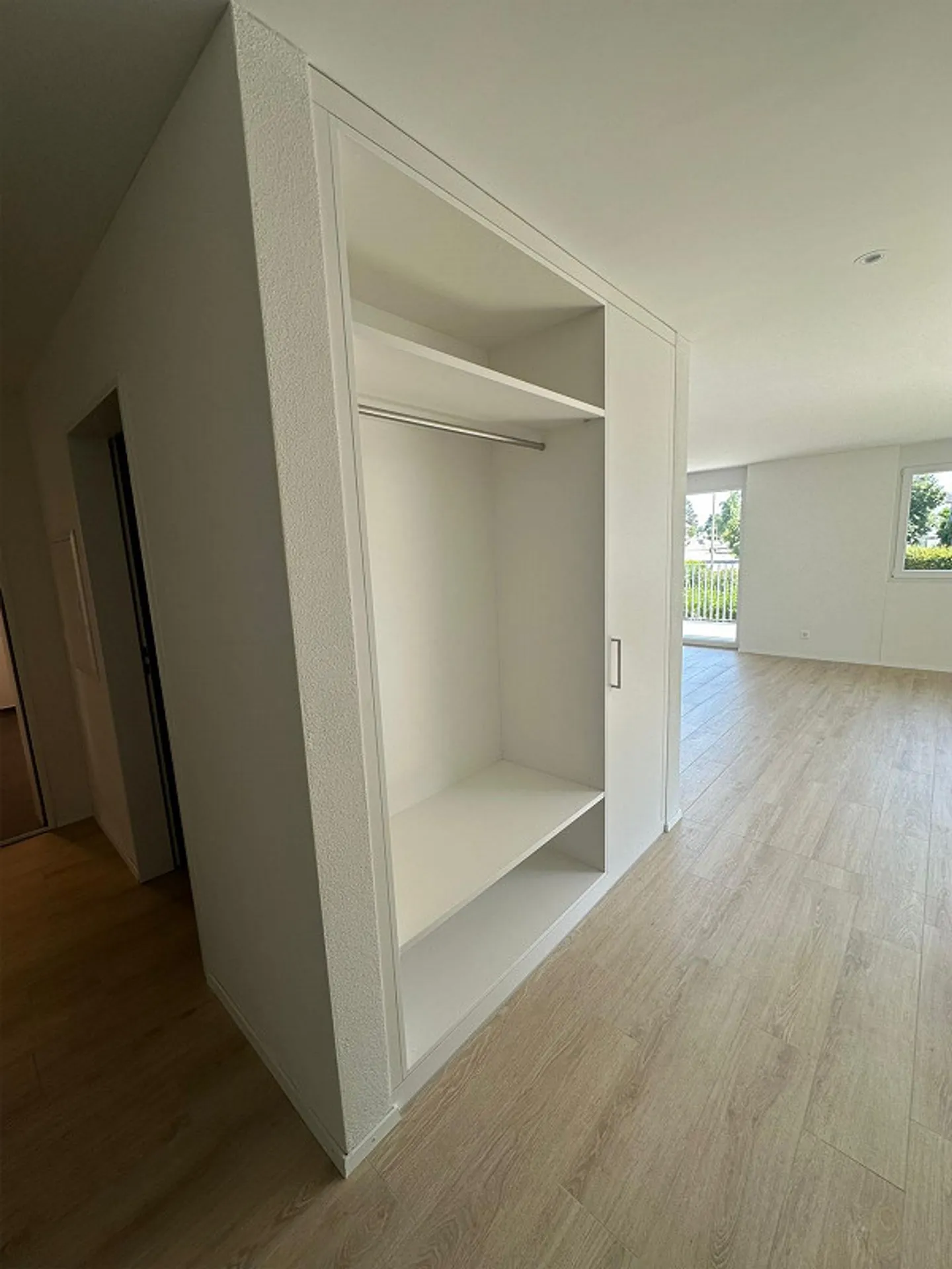 Bright 3.5-room apartment with ideal layout - Photo 5 of 6