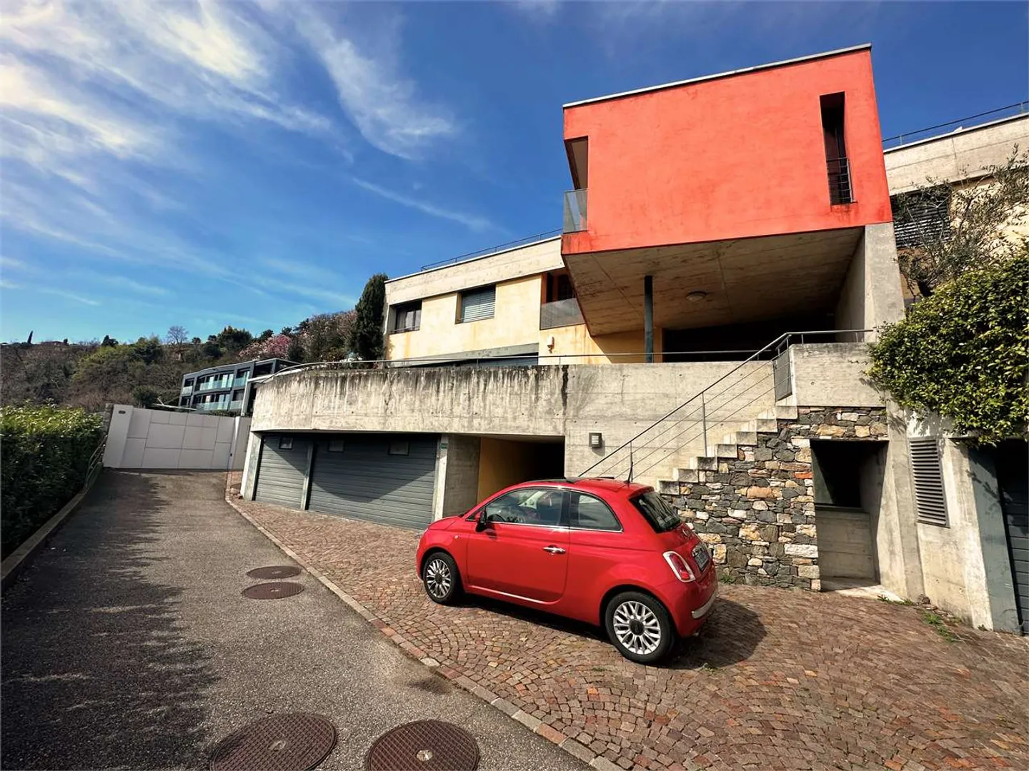 Beeindruckende Villa mit Seeblick - Foto 3 von 10