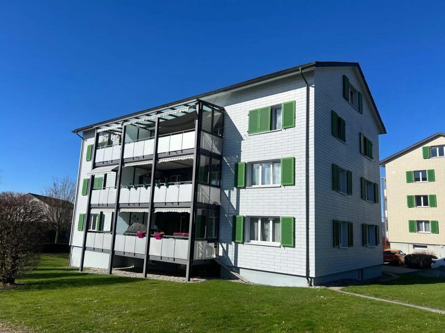 Helle 4-Zimmerwohnung mit Balkon - Foto 1 von 12