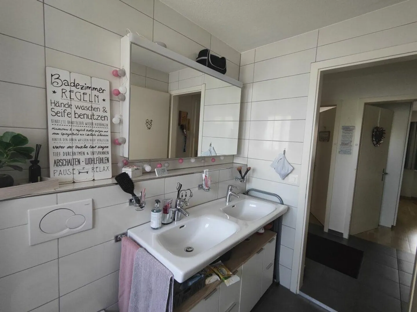 Helle 4-Zimmerwohnung mit Balkon - Foto 8 von 12