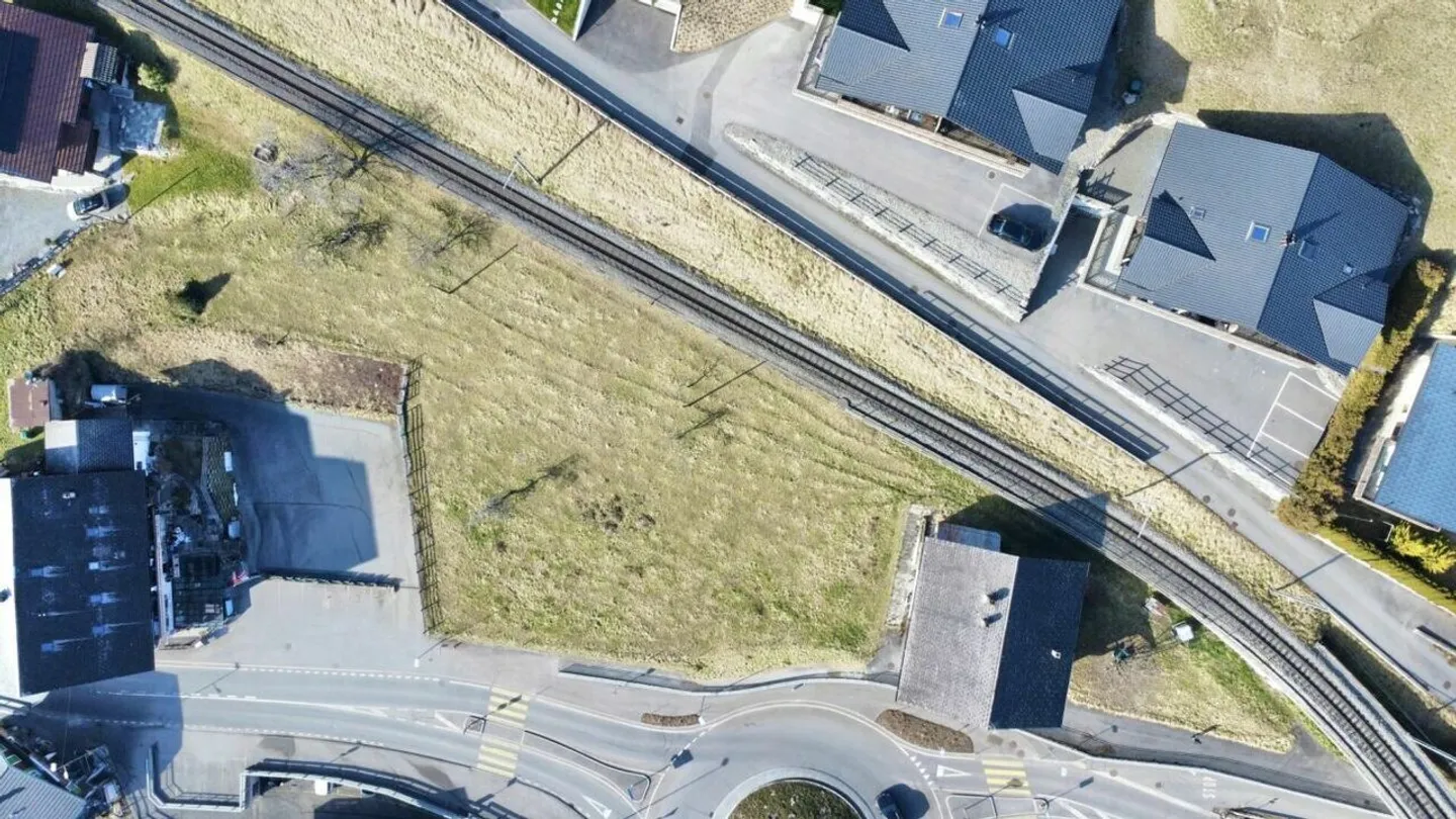 Hochdichte Grundstück im Zentrum von Troistorrents - Foto 3 von 9