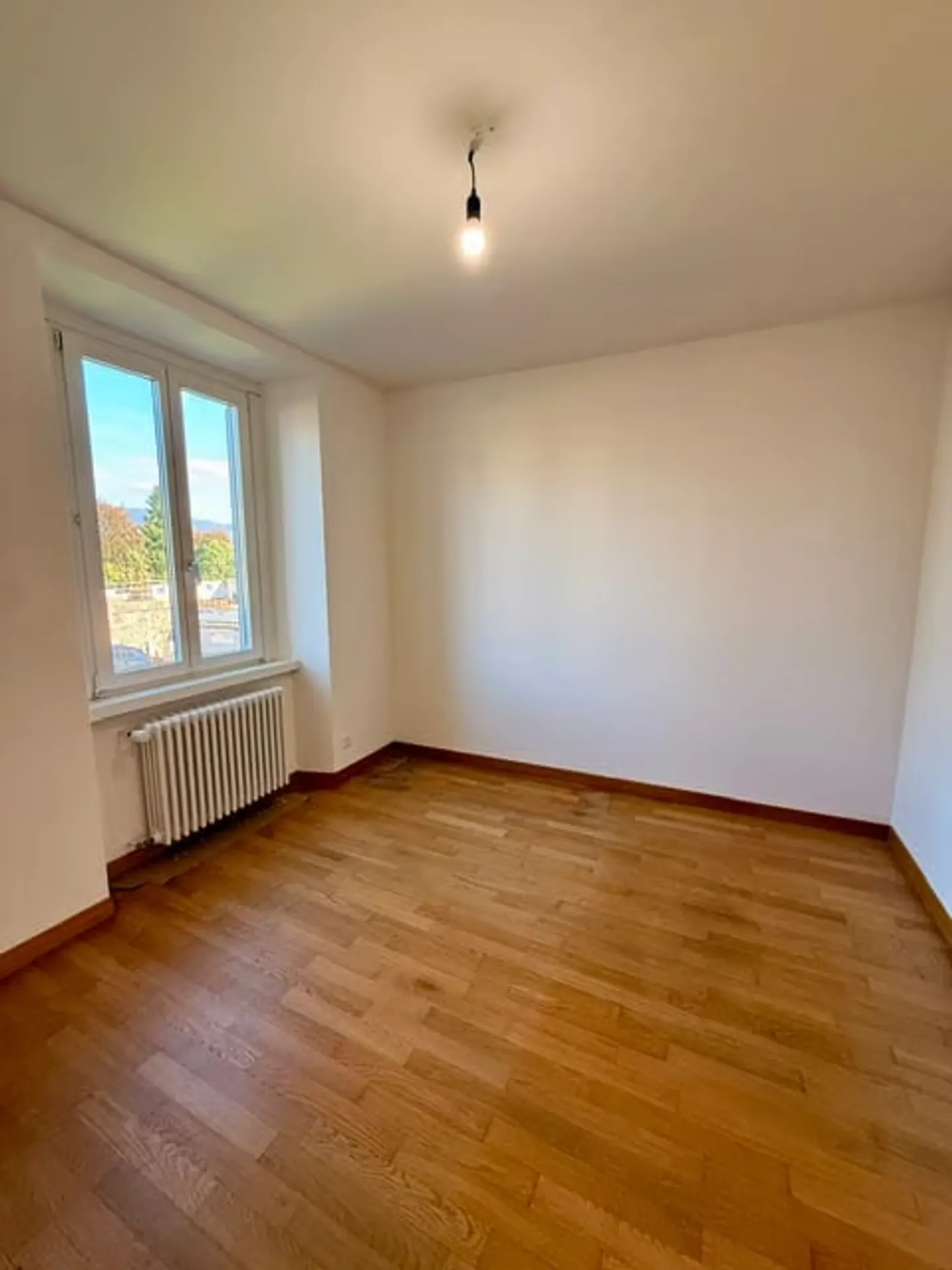 Appartamento luminoso 3.5 locali - Foto 7 di 9