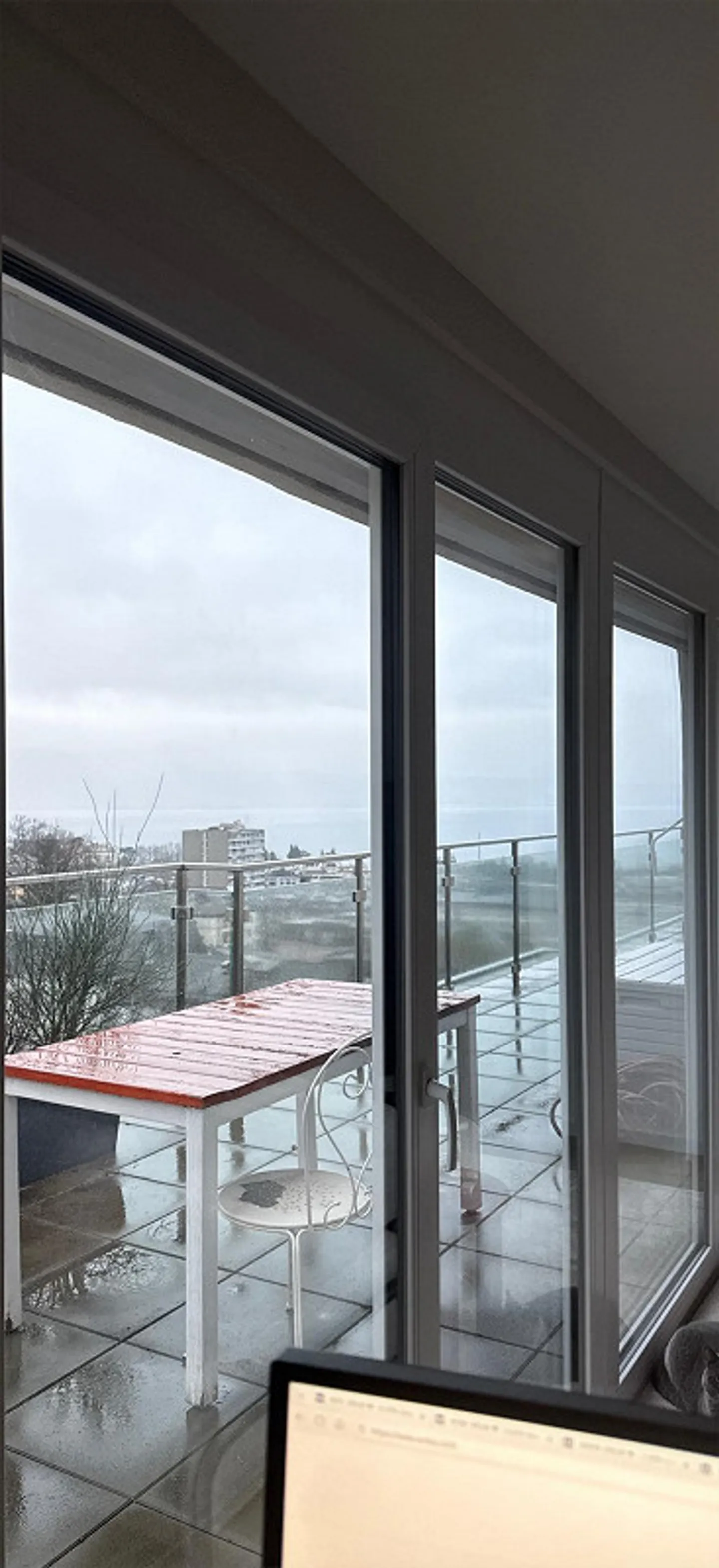 Attico nuovo con vista lago - Foto 1 di 2