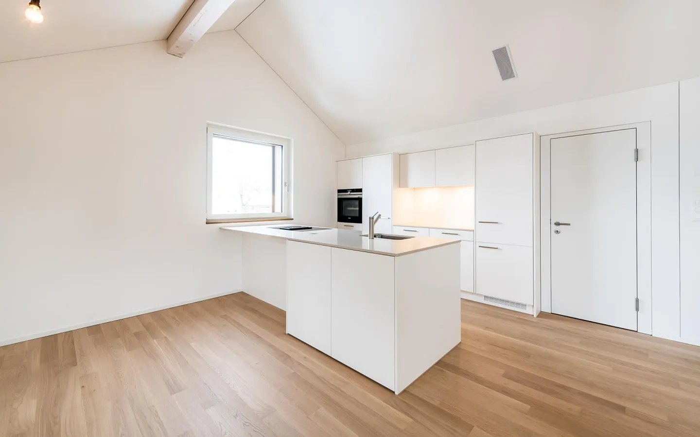 Modern, cozy home for every stage of life - Photo 2 of 6