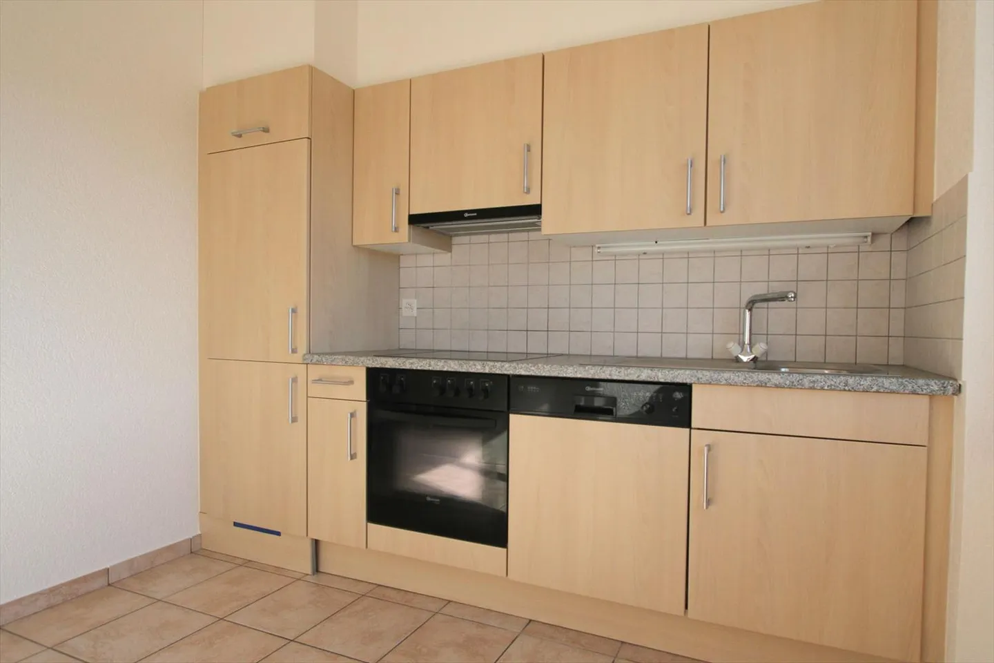 2-Zimmer-Wohnung mit herrlichem Blick auf die Stadt - Foto 1 von 4