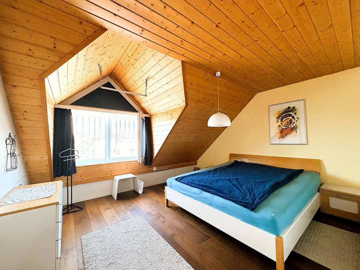 Moderna casa bifamiliare di 4½ stanze con impianto fotovoltaico, pompa di calore - Foto 8 di 12