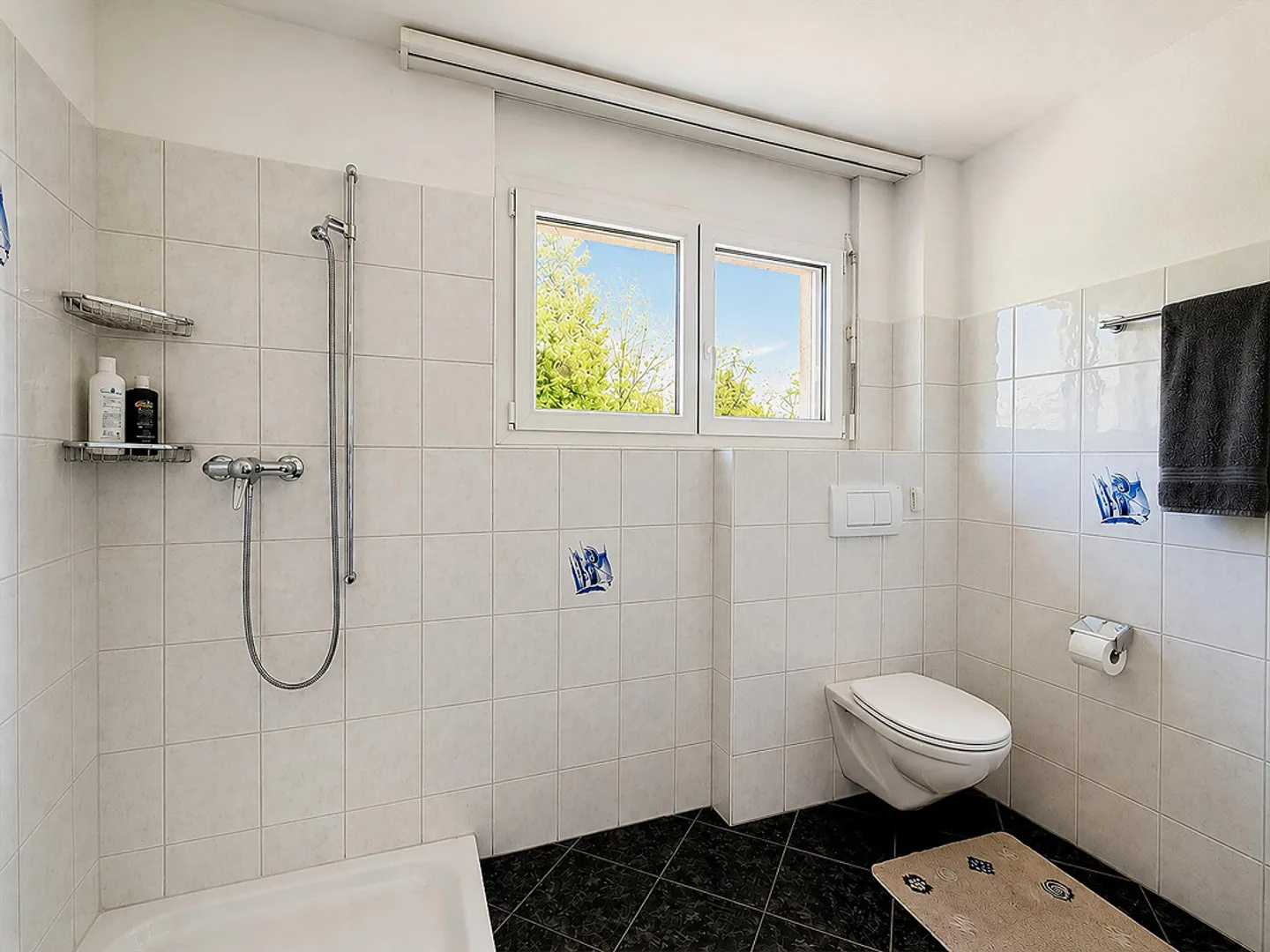 Moderna casa bifamiliare di 4½ stanze con impianto fotovoltaico, pompa di calore - Foto 12 di 12