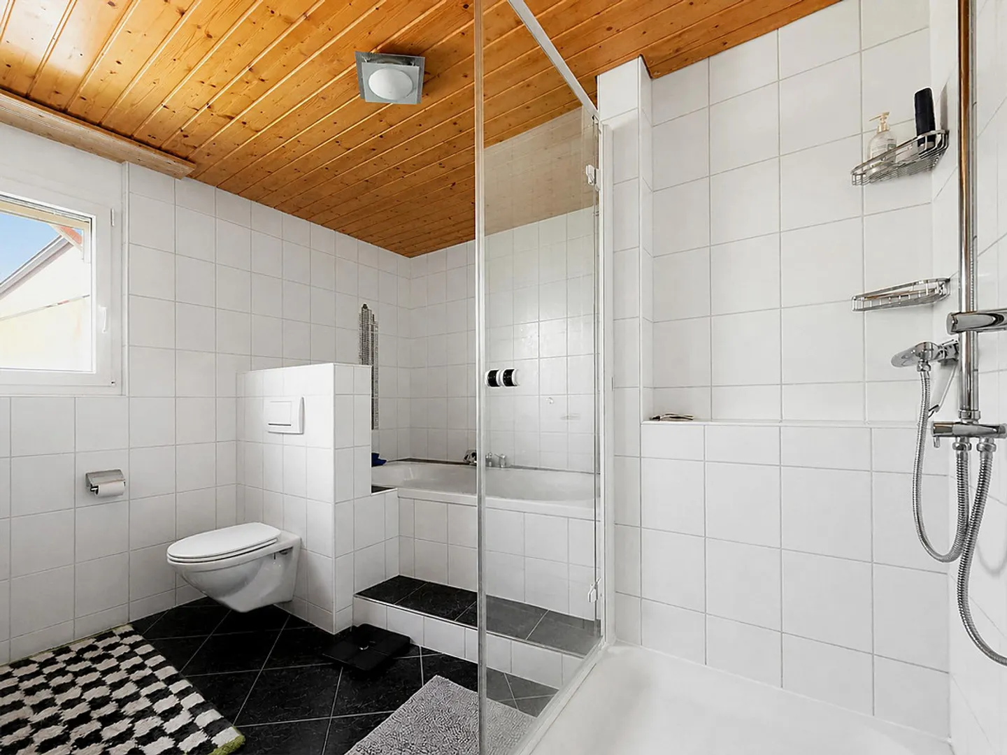 Moderna casa bifamiliare di 4½ stanze con impianto fotovoltaico, pompa di calore - Foto 10 di 12