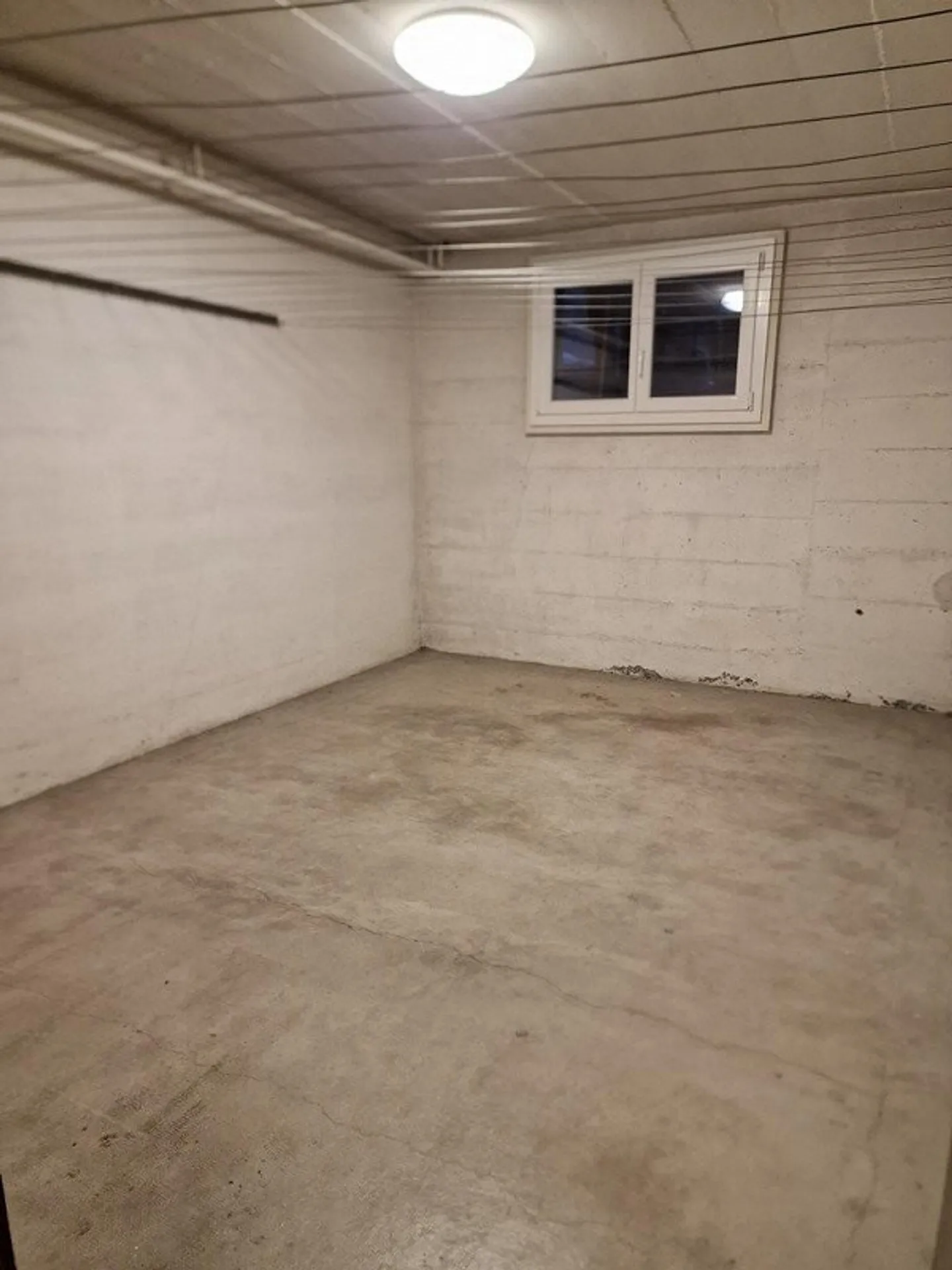 Spazio in affitto a Chailly-Montreux! - Foto 2 di 2