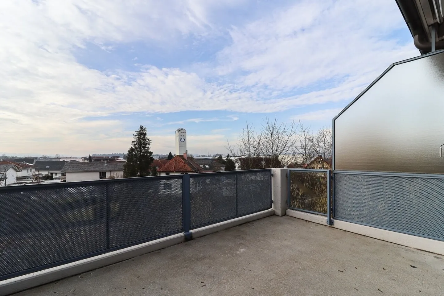 Welcome to your new home! - Photo 4 of 8