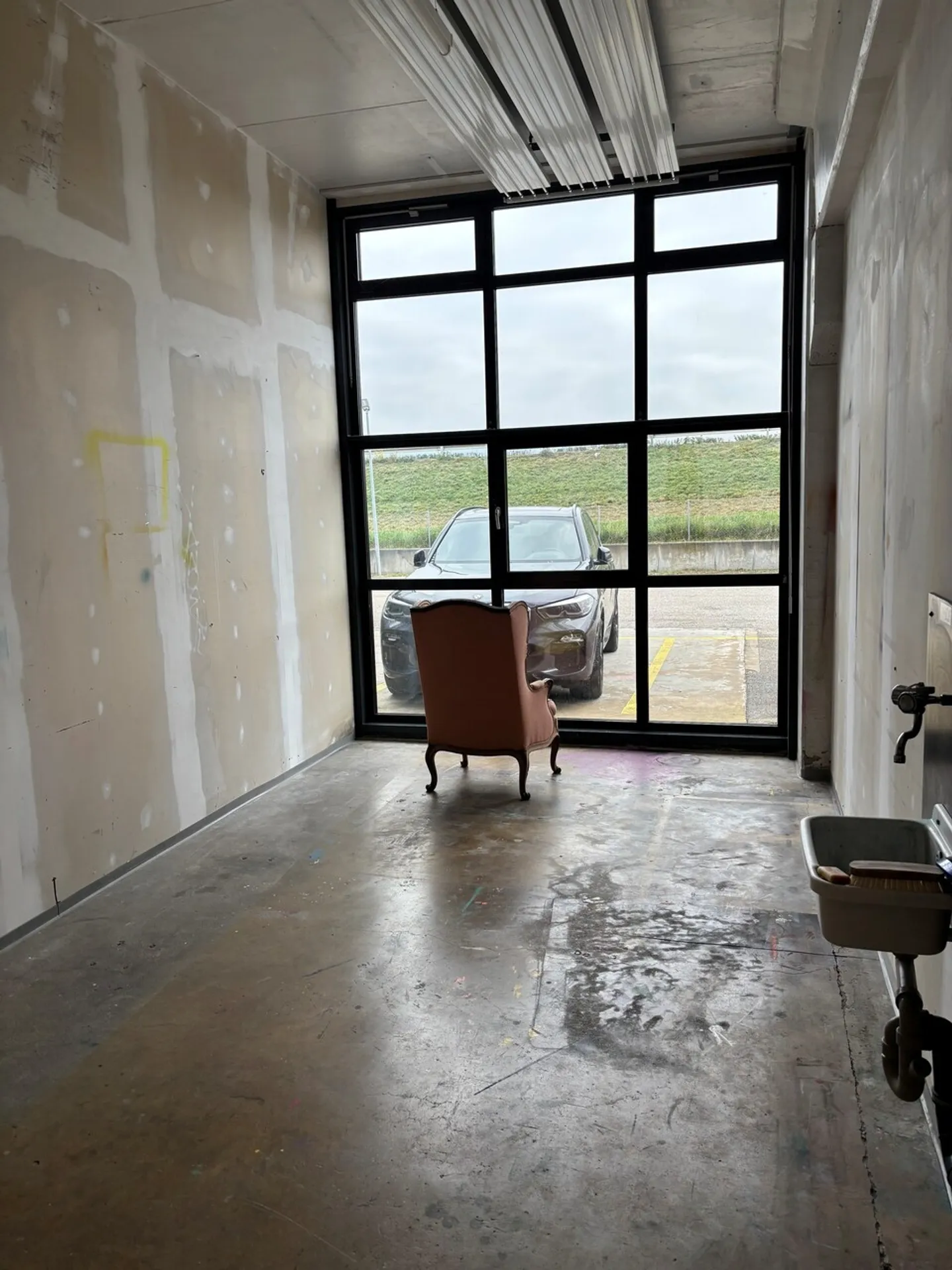 Atelier de 20 m² à louer - Les Ateliers de la Côte (LAC), Etoy - Photo 2 sur 3