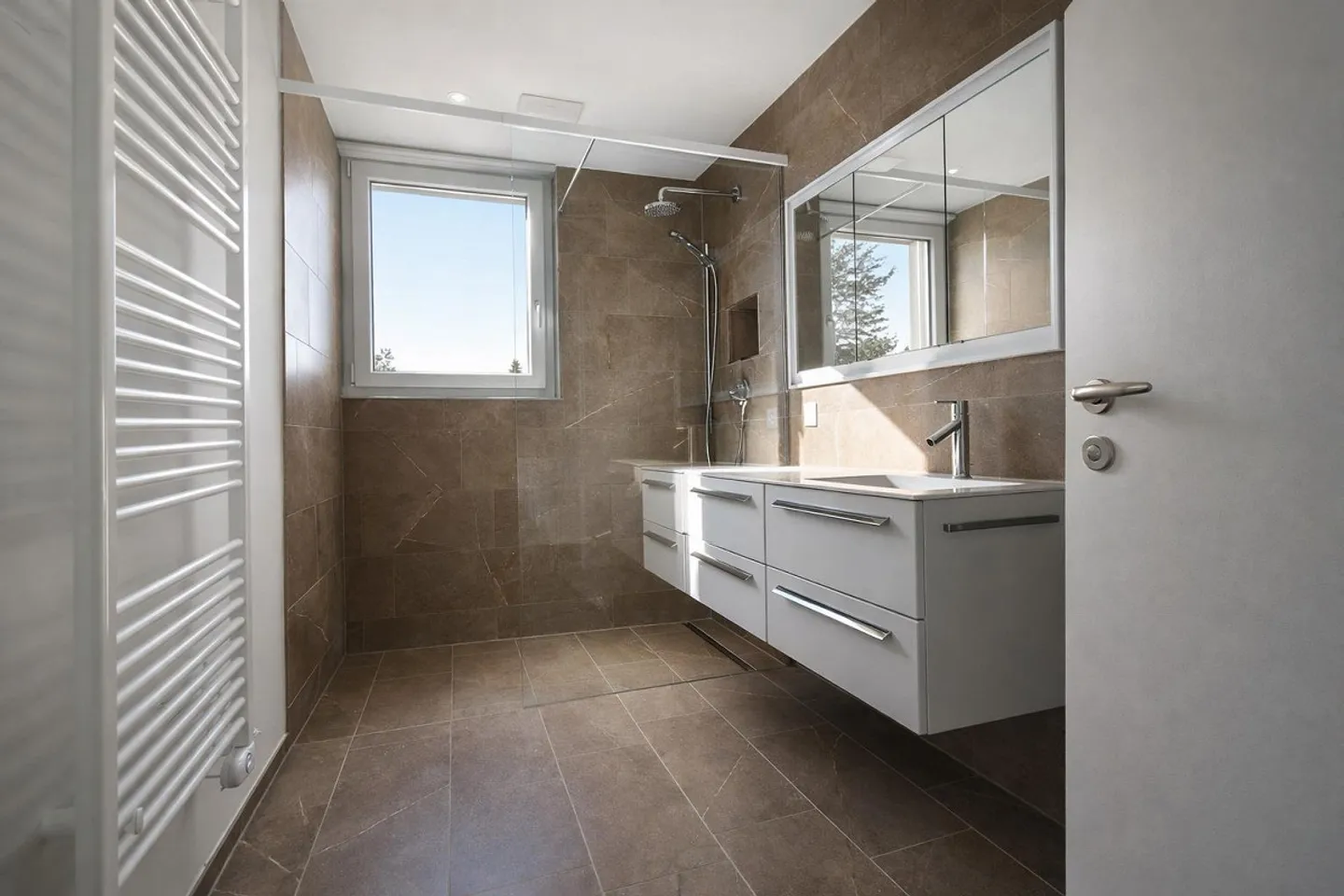 APPARTAMENTI NUOVI DI 2,5 STANZE - VIENI A VIVERE, RESTARE, GODERE - Foto 7 di 11