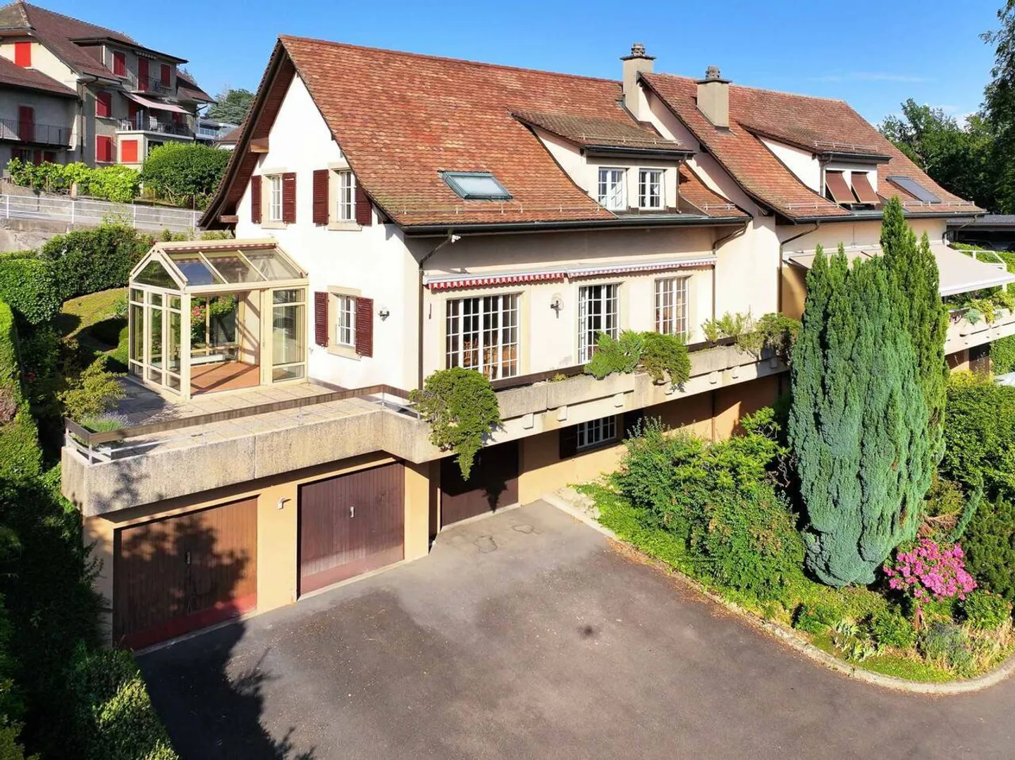 Villa Charmante avec Vue Lac - Photo 1 sur 9