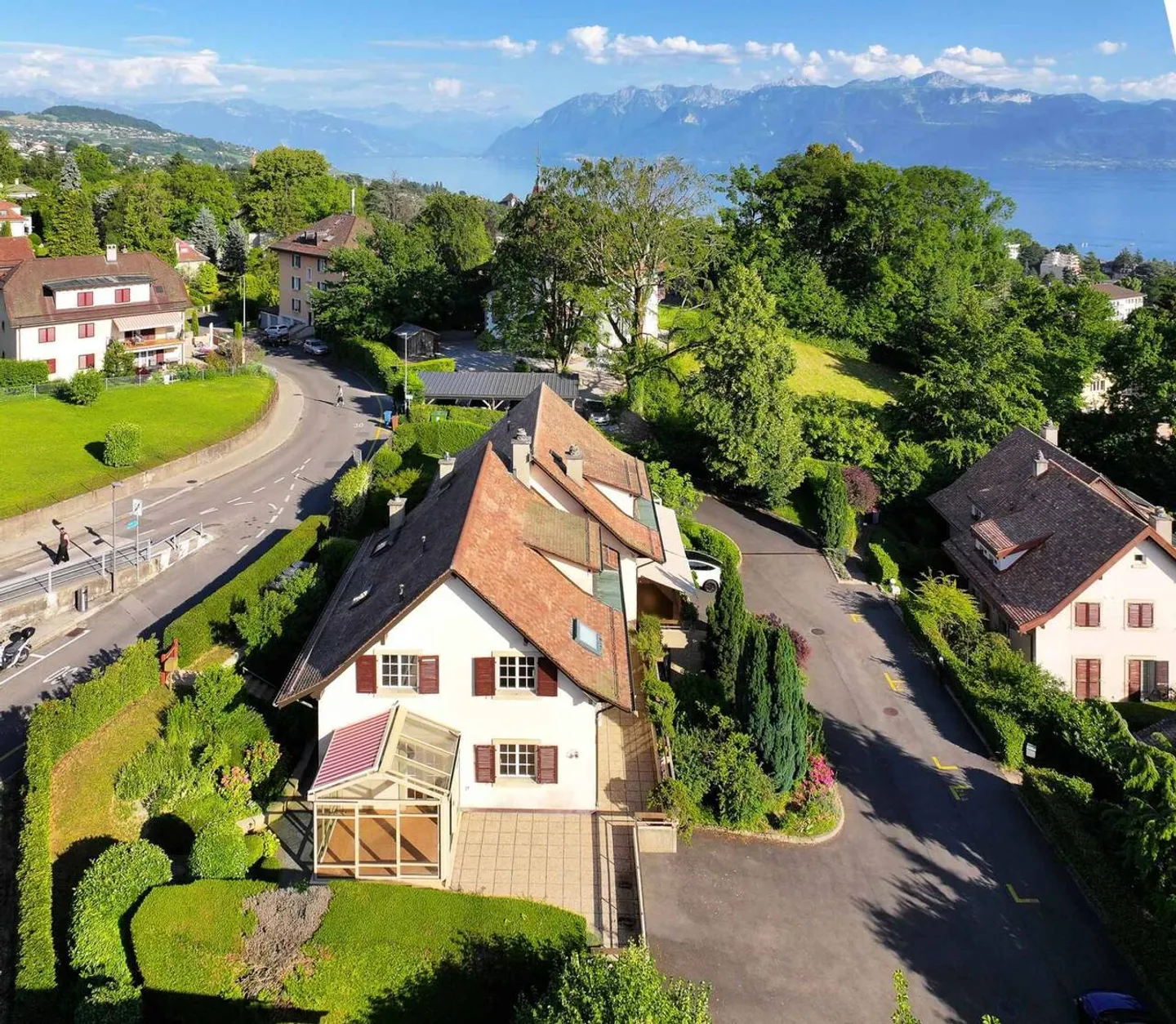 Villa Charmante avec Vue Lac - Photo 8 sur 9
