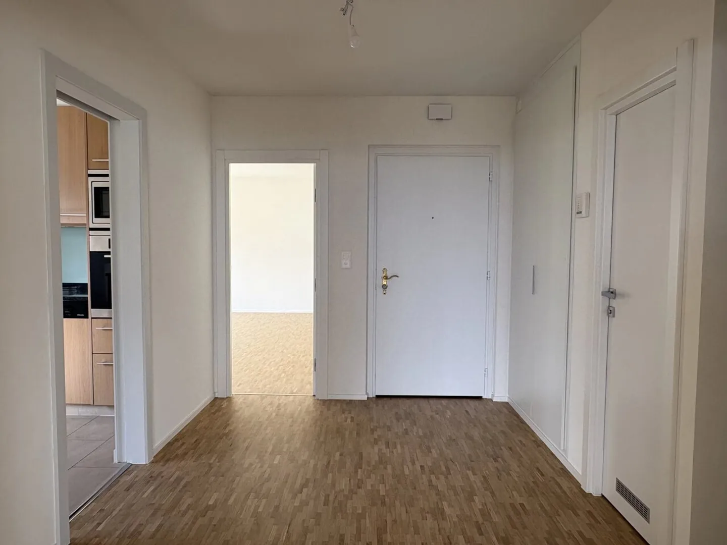 Appartement spacieux avec vue sur le lac - Photo 9 sur 12