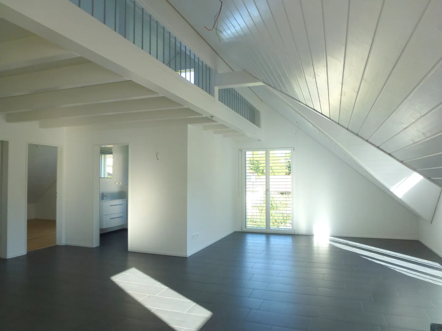 Maison Multi-Familiale Moderne - Photo 9 sur 12