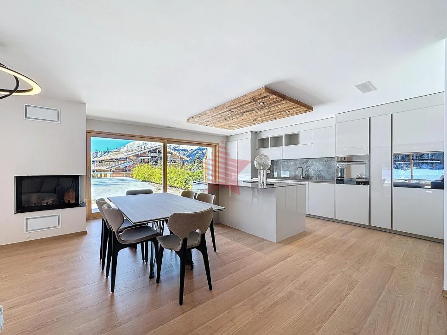 Apartment in Minergie® Residential Chalet Built in 2022 - Photo 9 of 20